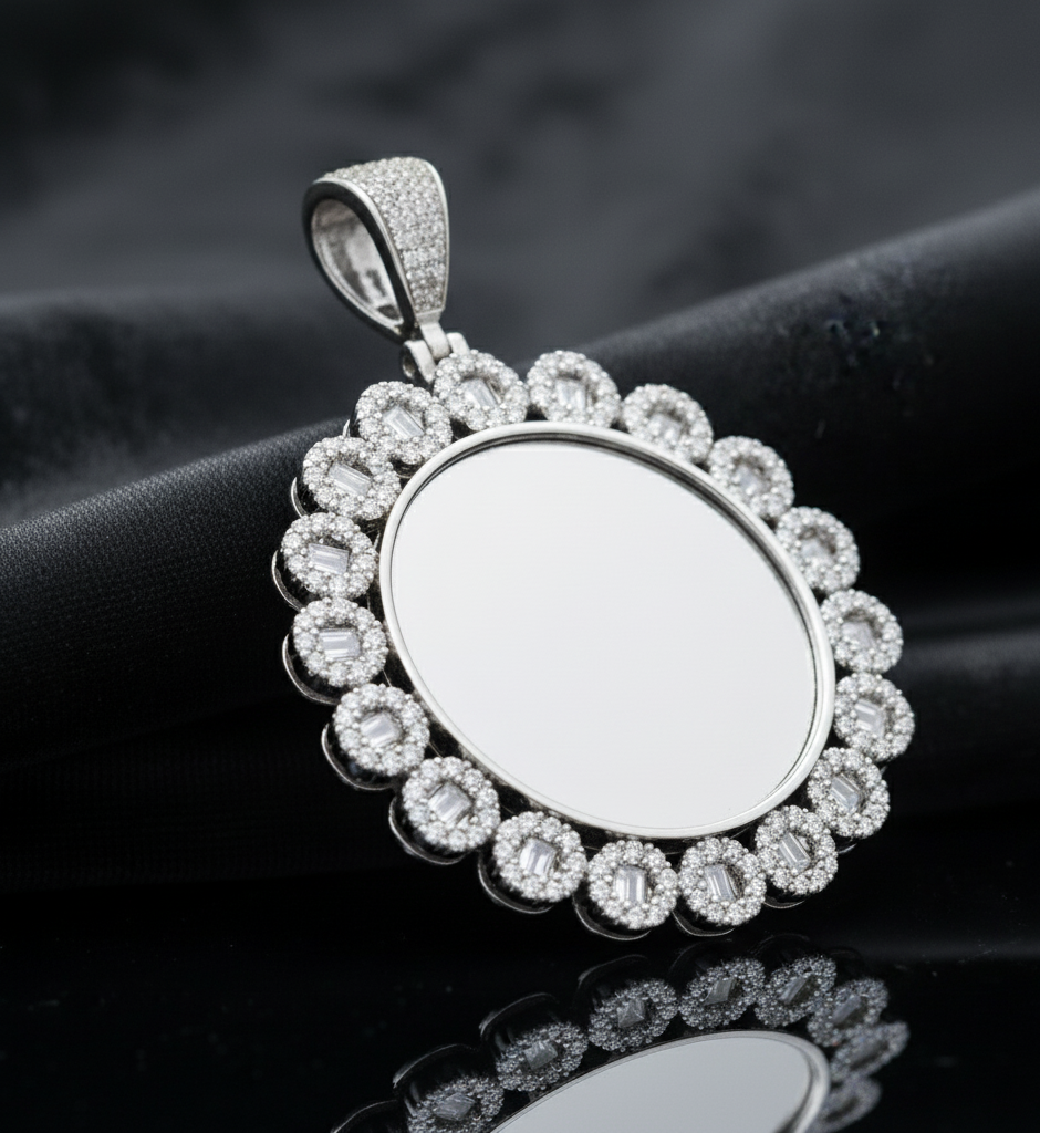 The Zenith Pendant - Mirror-Finish White Gold With Lab Grown Diamonds