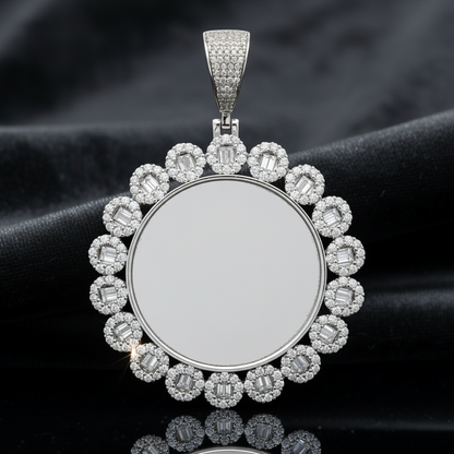 The Zenith Pendant - Mirror-Finish White Gold With Lab Grown Diamonds