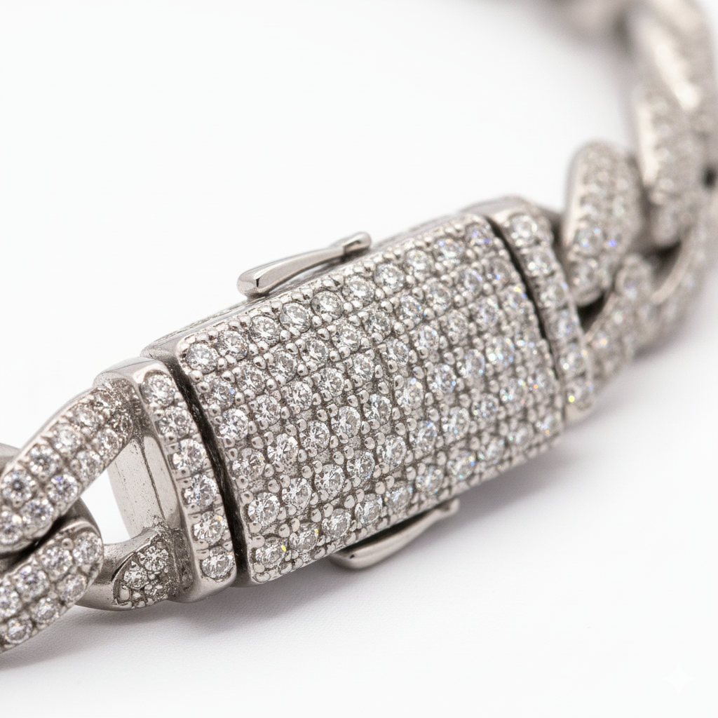The QUINOXITE 'Vice' Bracelet - 8MM Solid 18K White Gold Cuban Chain with Pavé-Set Lab Diamonds