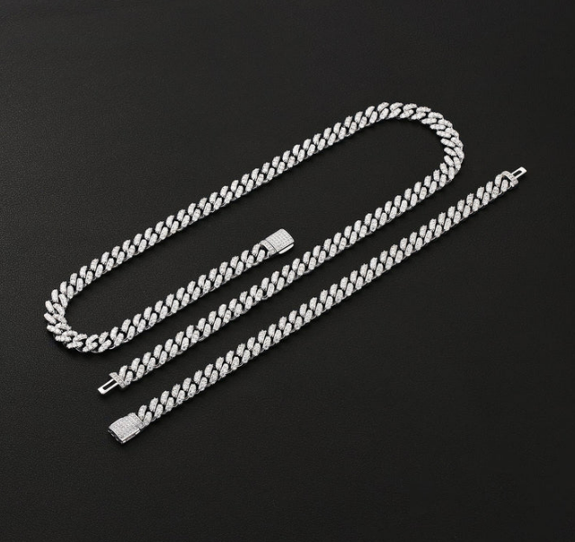 Premium 12mm Iced Out Cuban Link Chain - VVS-1 Lab Grown Diamonds In 18K White Gold