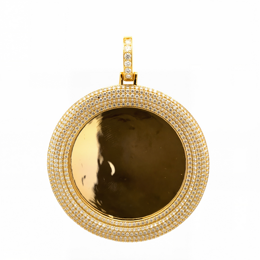 Dazzling Lab Grown Diamond Pendant - Mirror-Polish Gold